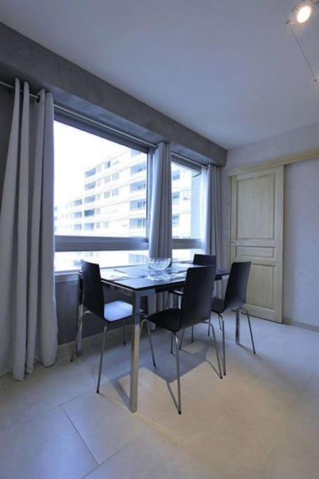 Appartement Avec Ascenseur La Defense Courbevoie Exteriör bild